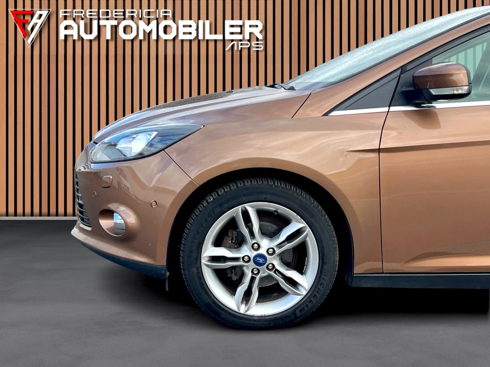 Ford Focus 1,0 SCTi 125 Titanium stc. 5d