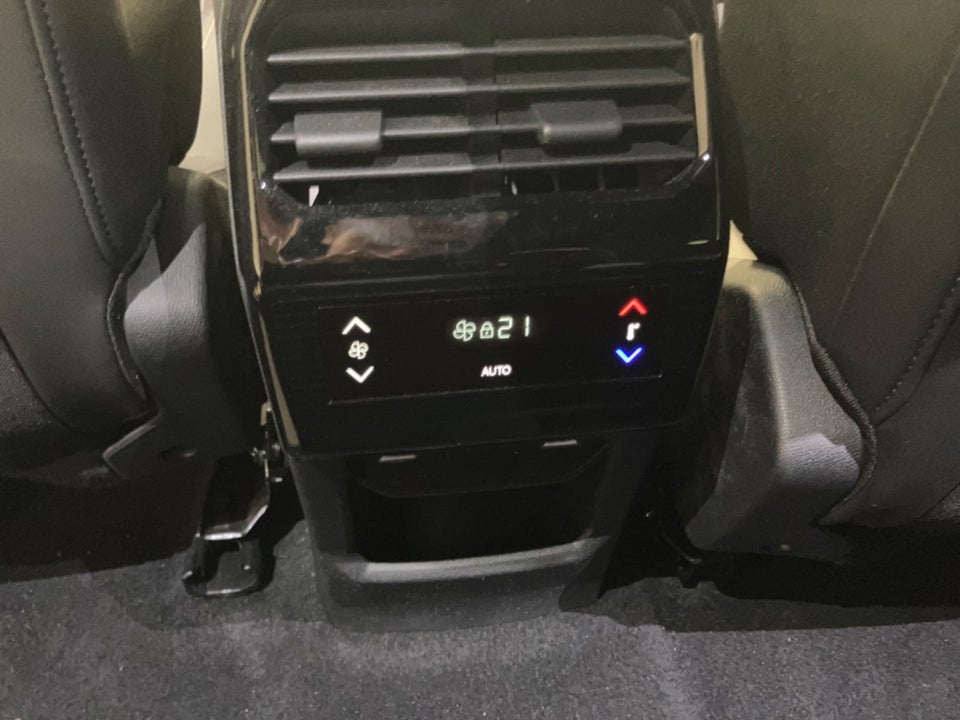 Peugeot e-5008 77 Allure 7prs 5d