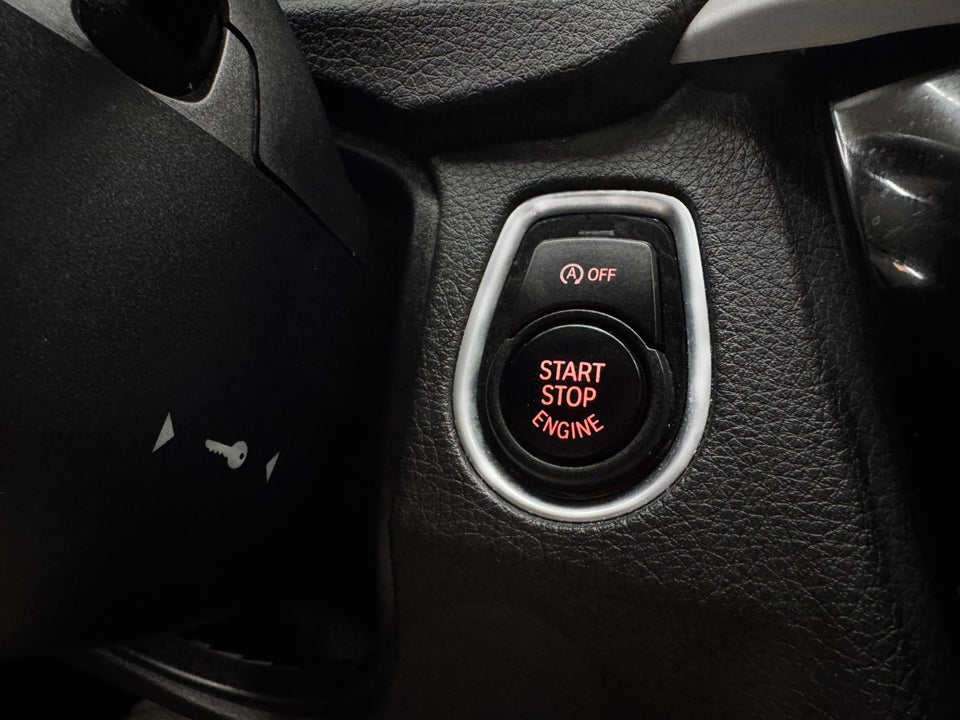 BMW 320d 2,0 Touring Advantage aut. 5d