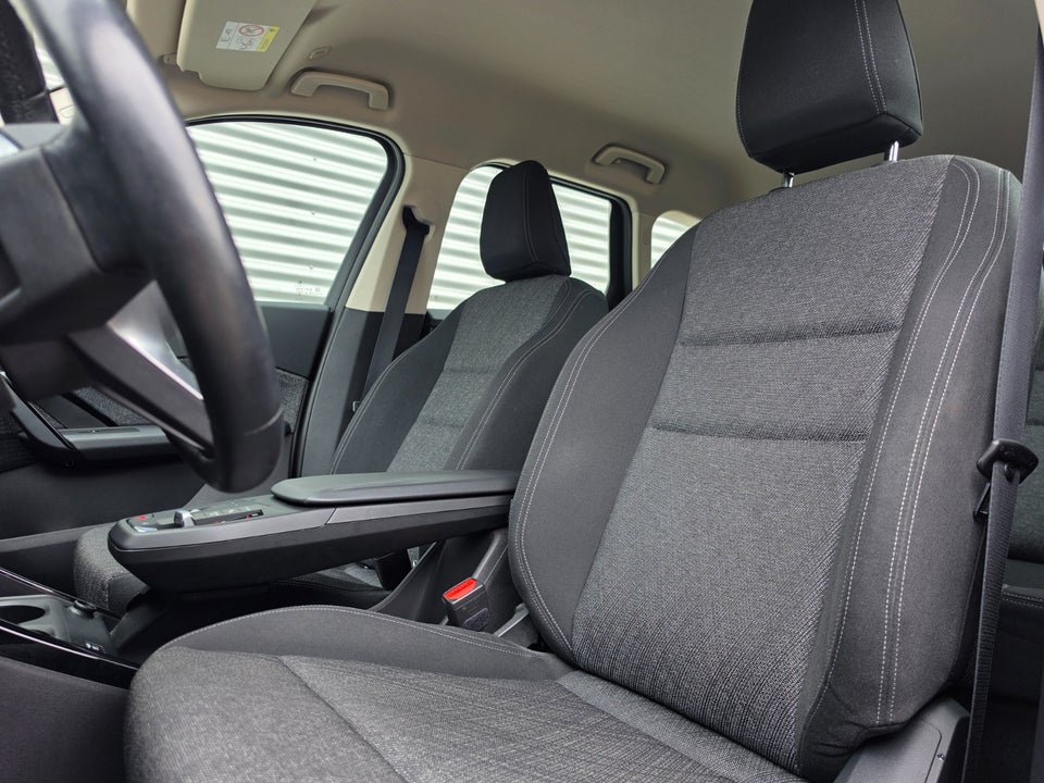 BMW iX1 eDrive20 X-Line 5d