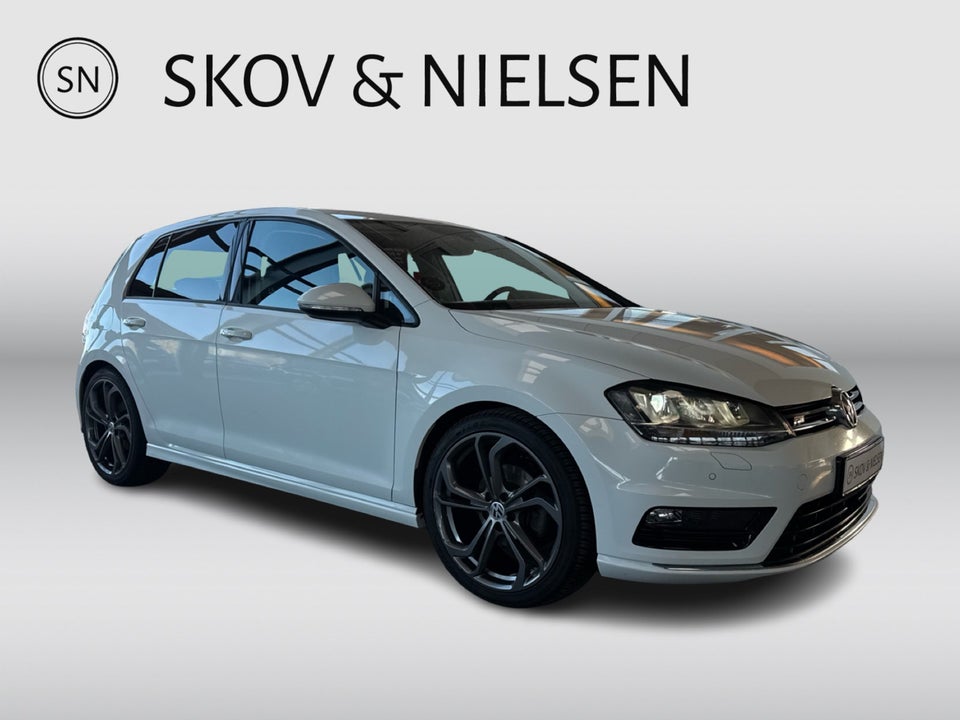 VW Golf VII 1,4 TSi 150 R-line DSG BMT 5d