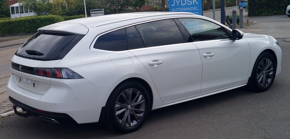 Peugeot 508 1,5 BlueHDi 130 Allure Pack SW EAT8 5d