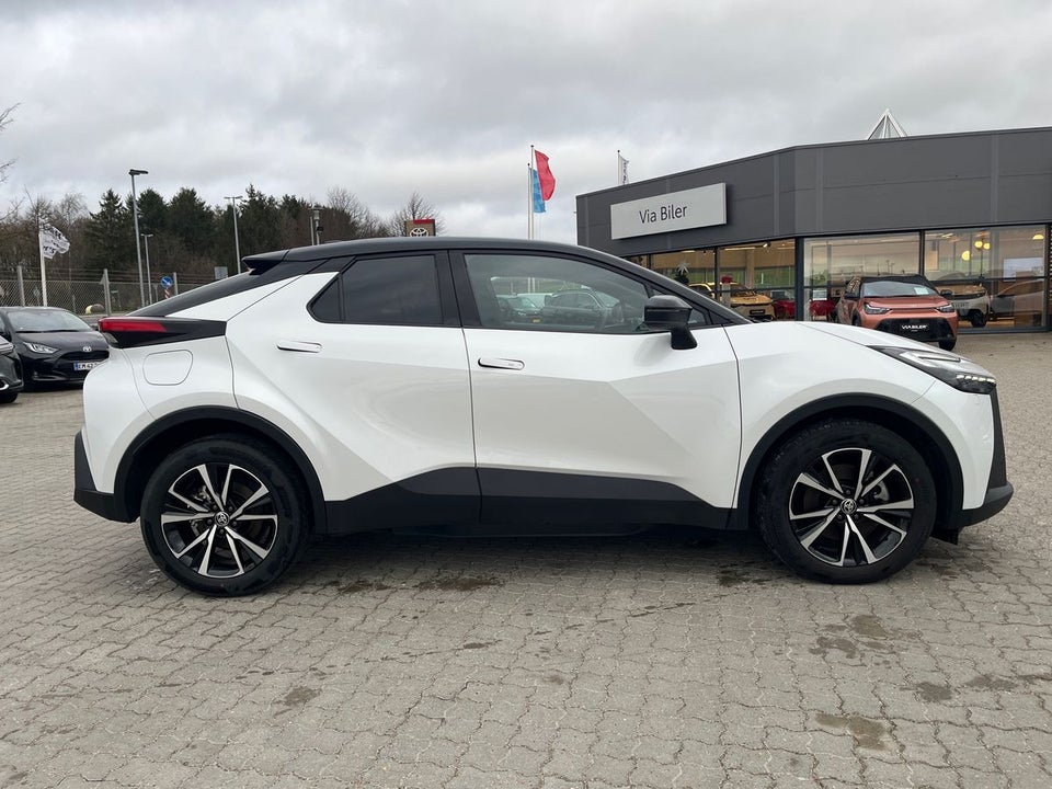 Toyota C-HR 2,0 Plug-in Hybrid Style 5d
