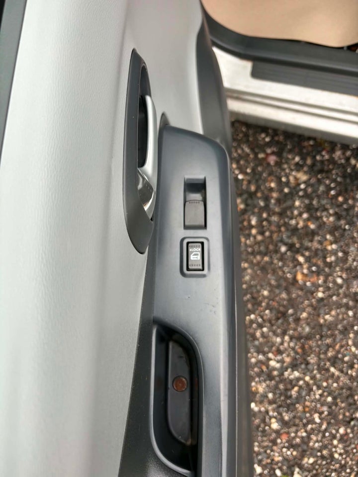 Nissan Pixo 1,0 Acenta 5d