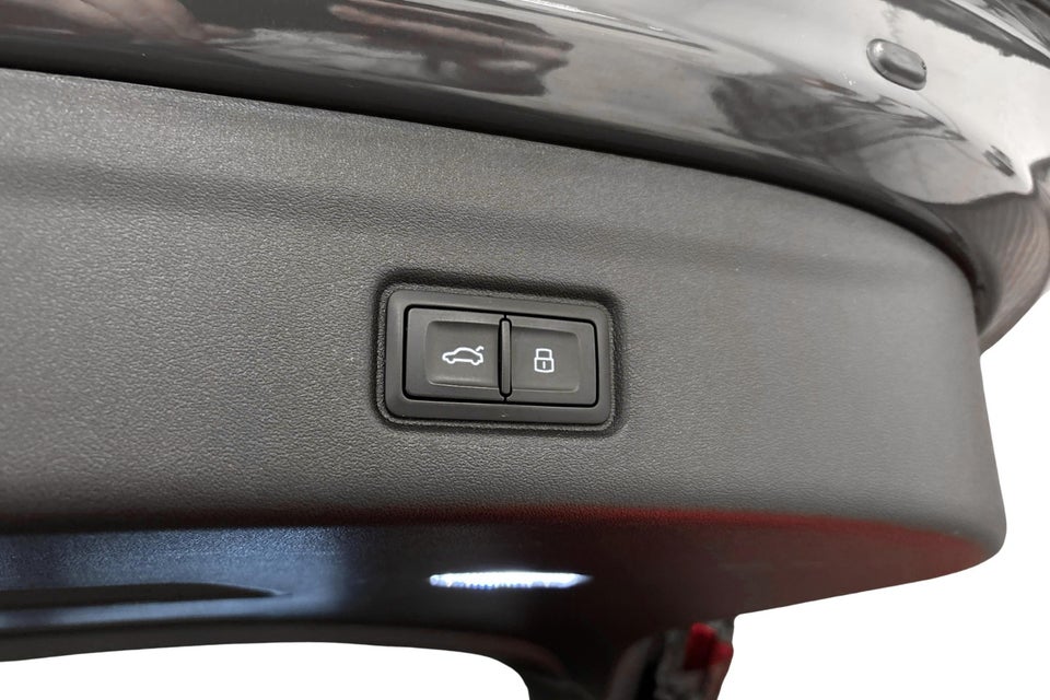 Audi Q6 e-tron Progress 5d