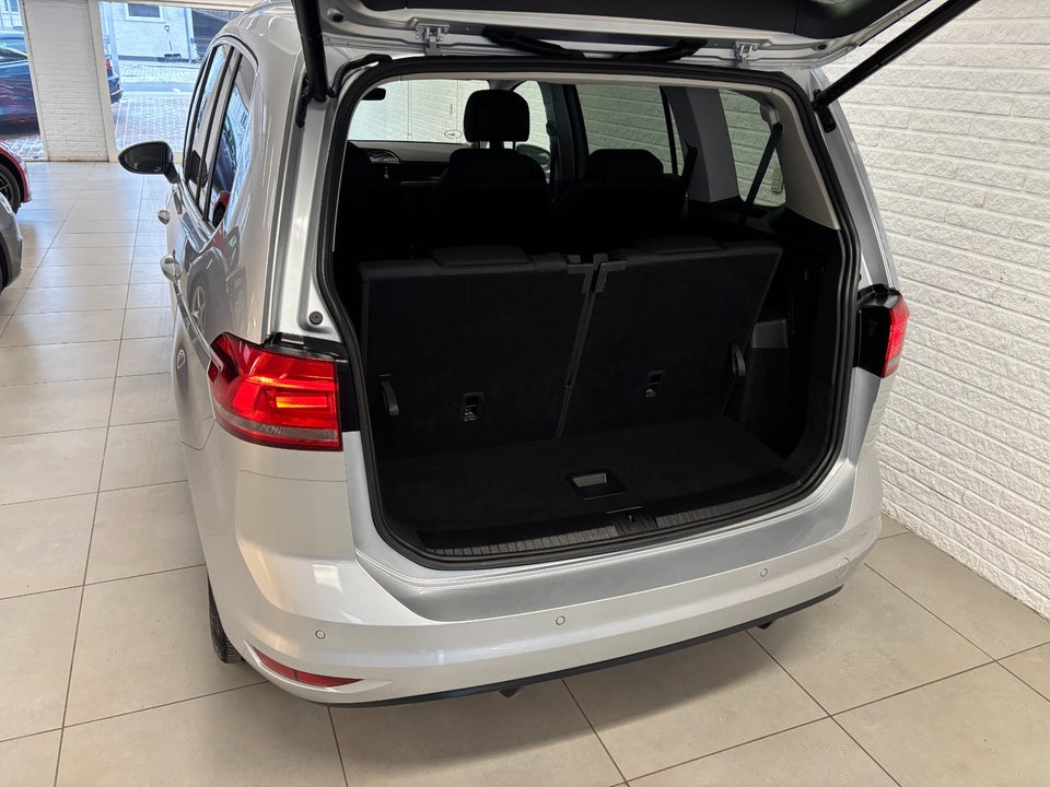 VW Touran 1,5 TSi 150 Highline DSG 7prs 5d