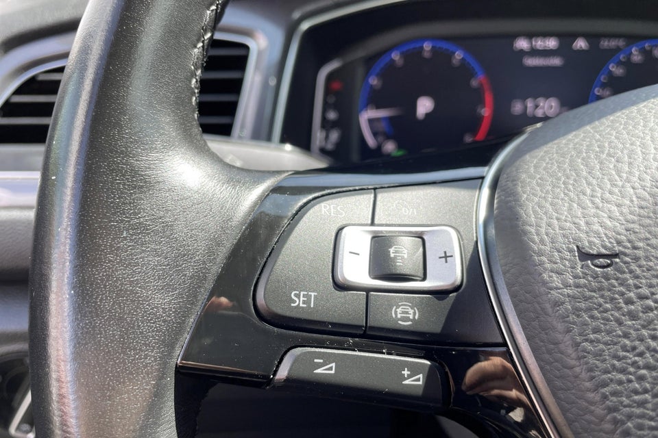 VW T-Roc 1,5 TSi 150 Sport Team DSG 5d