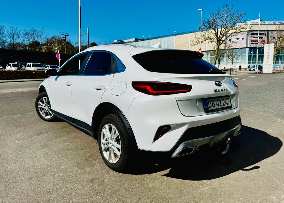 Kia XCeed 1,6 PHEV Upgrade Intro DCT 5d