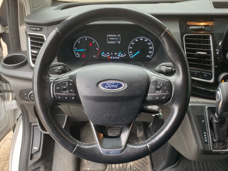 Ford Transit Custom 300 L2 2,0 TDCi 170 Limited aut.