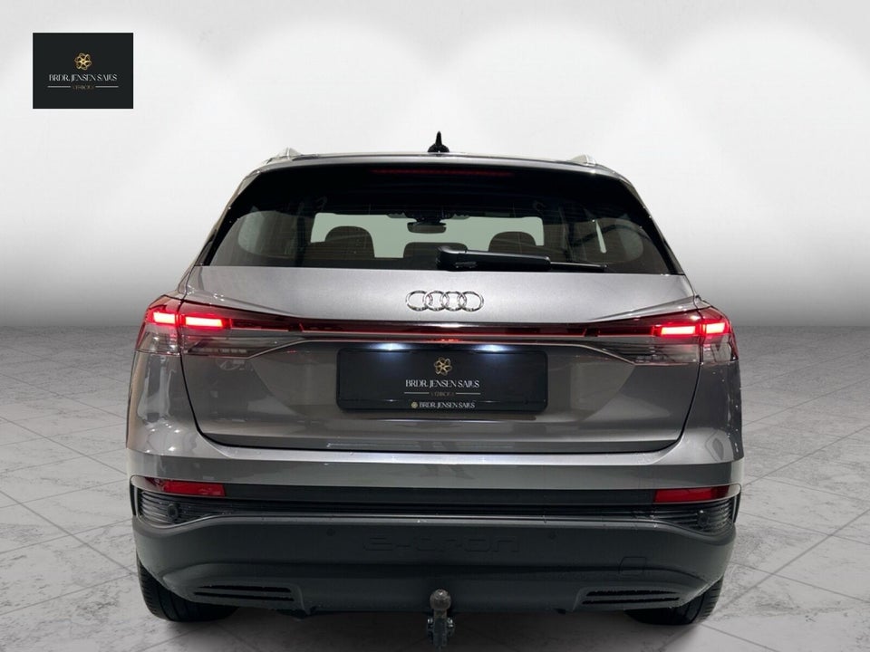 Audi Q4 e-tron 40  5d
