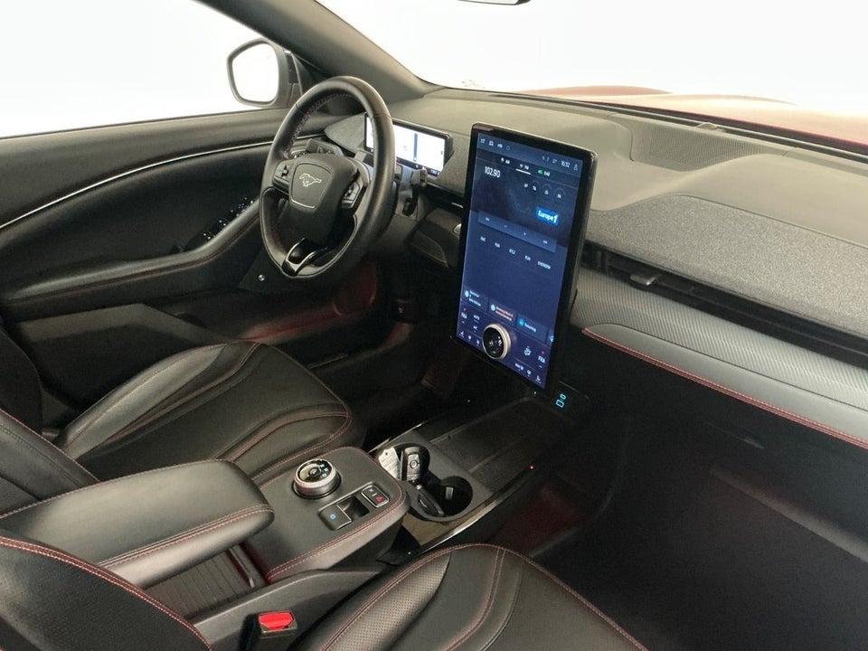 Ford Mustang Mach-E 98 Extended Range AWD 5d