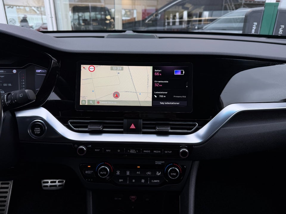 Kia Niro 1,6 HEV Advance DCT 5d