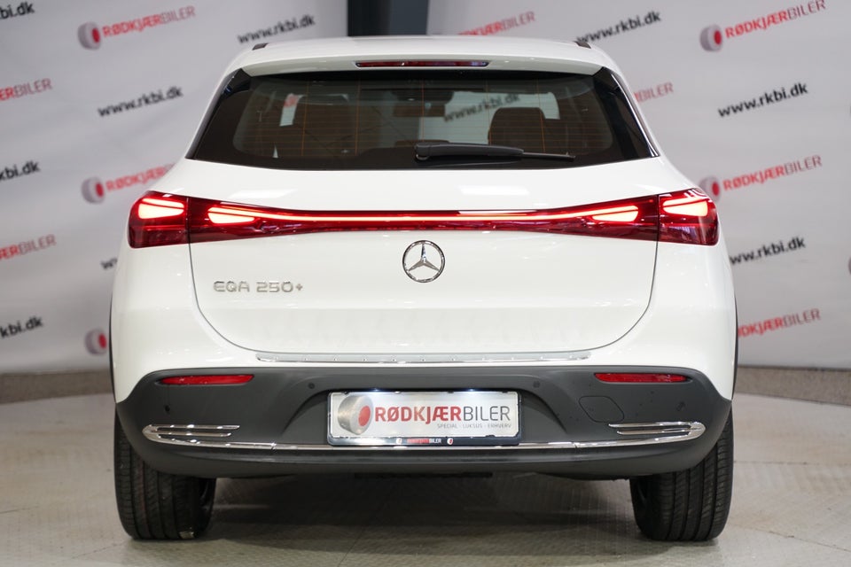 Mercedes EQA250+ Progressive Advance 5d