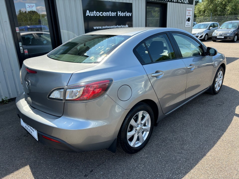 Mazda 3 1,6 Advance 4d