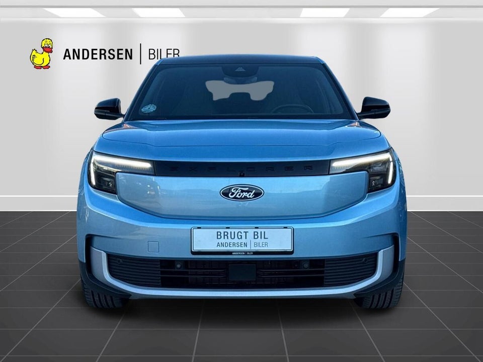 Ford Explorer 79 Premium Extended Range 5d