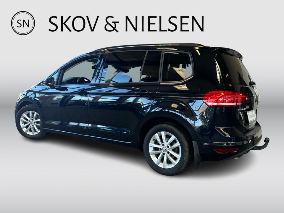 VW Touran 2,0 TDi 150 Highline DSG 7prs 5d