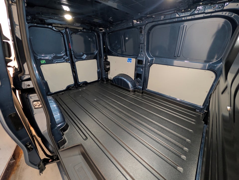 Ford E-Transit Custom 320 L1 71 Limited