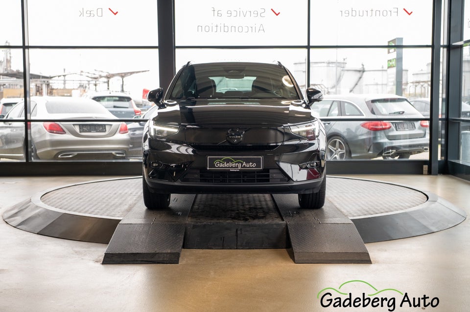 Volvo EX40 Extended Range Ultra Black Edition 5d