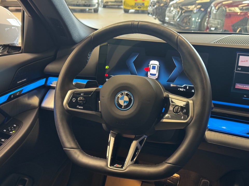 BMW i5 eDrive40 Touring M-Sport 5d