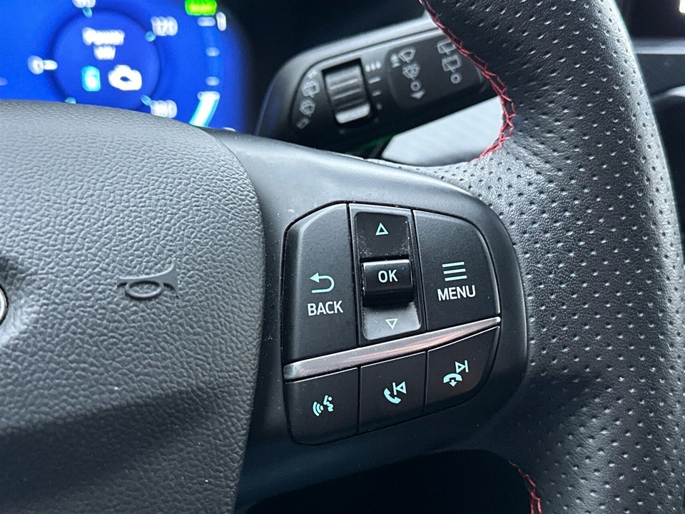 Ford Kuga 2,5 PHEV ST-Line CVT 5d