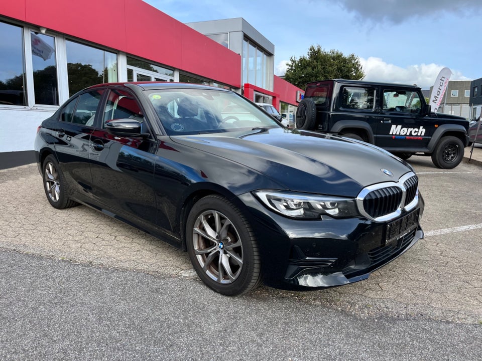 BMW 320d 2,0 Connected aut. 4d