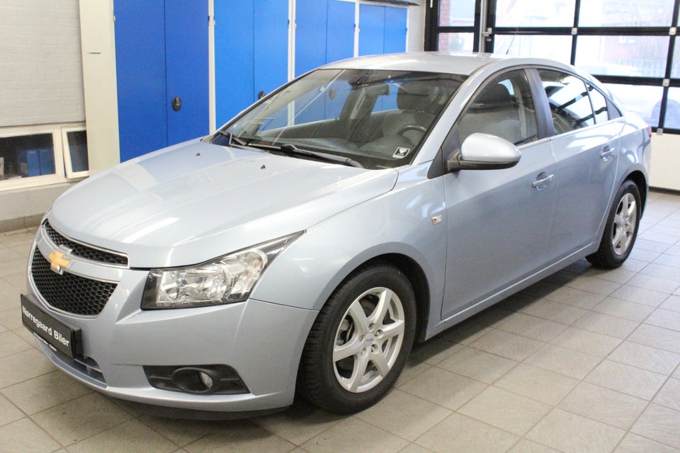 Chevrolet Cruze 2,0 VCDi 163 LS 4d