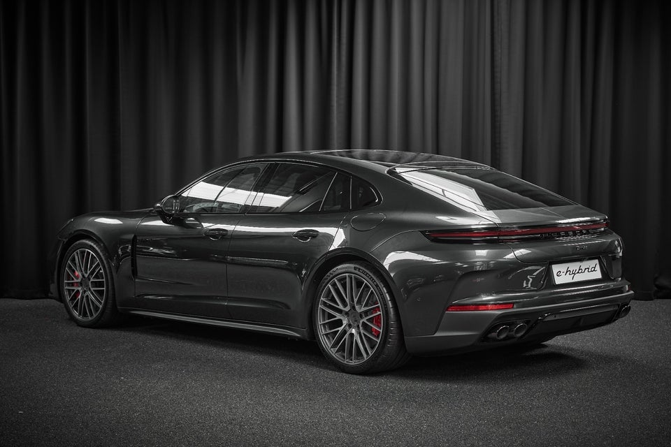 Porsche Panamera Turbo 4,0 E-Hybrid PDK 5d