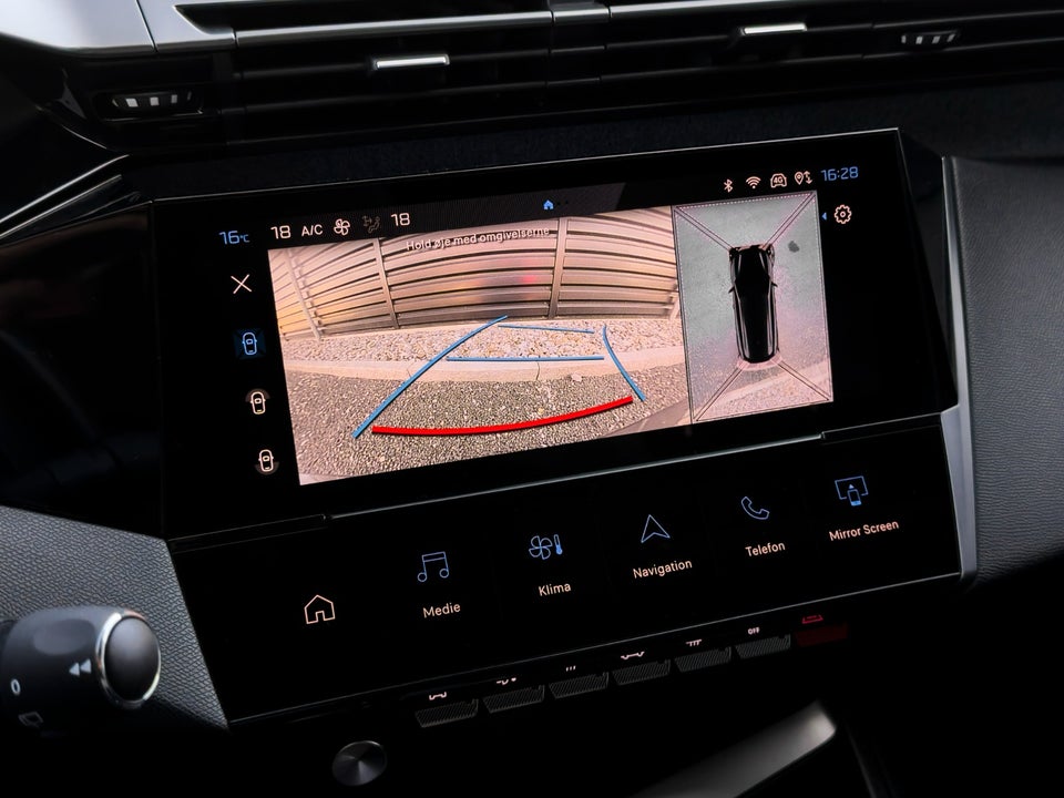 Peugeot 308 1,6 Hybrid First Selection+ EAT8 5d