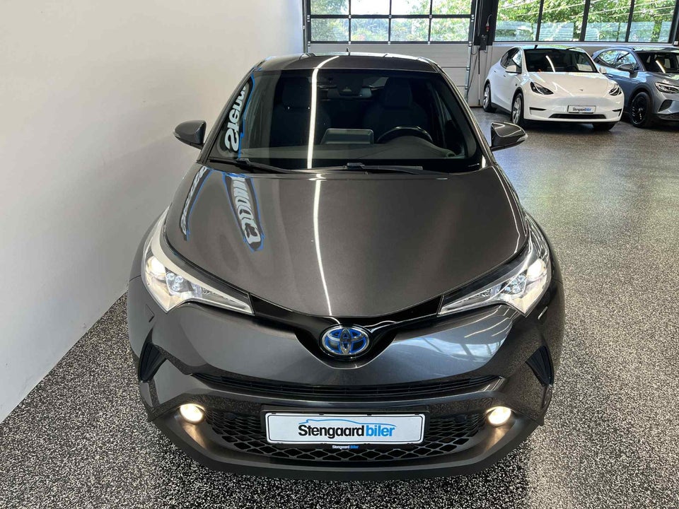 Toyota C-HR 1,8 Hybrid C-HIC CVT 5d