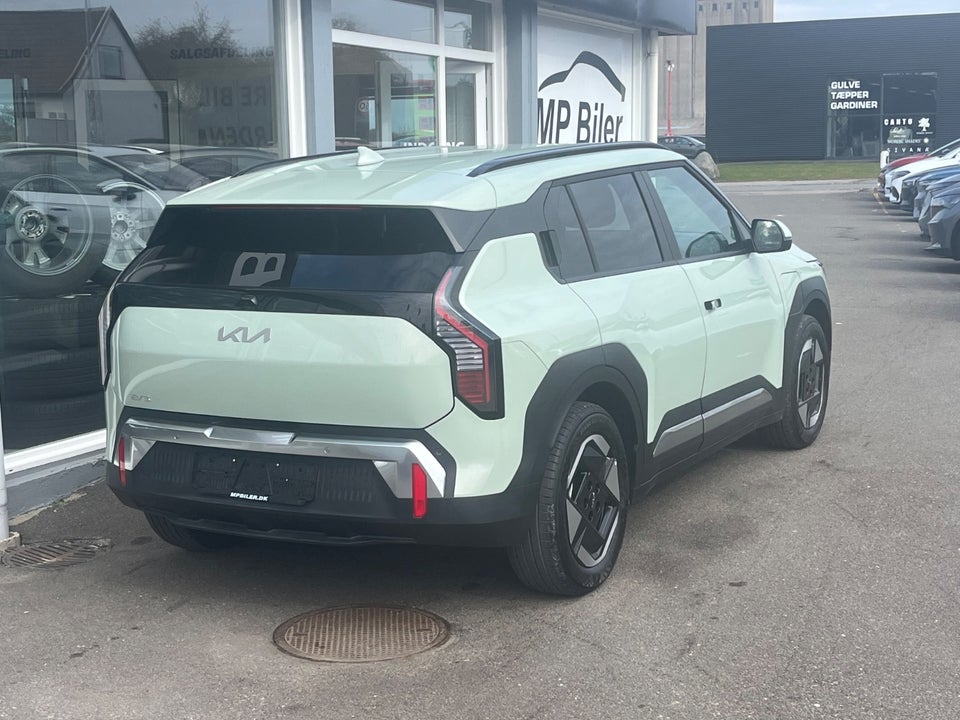 Kia EV3 81 Long Range Upgrade 5d