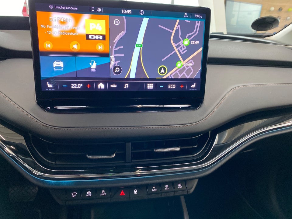 Skoda Enyaq 80 iV Plus Suite 5d