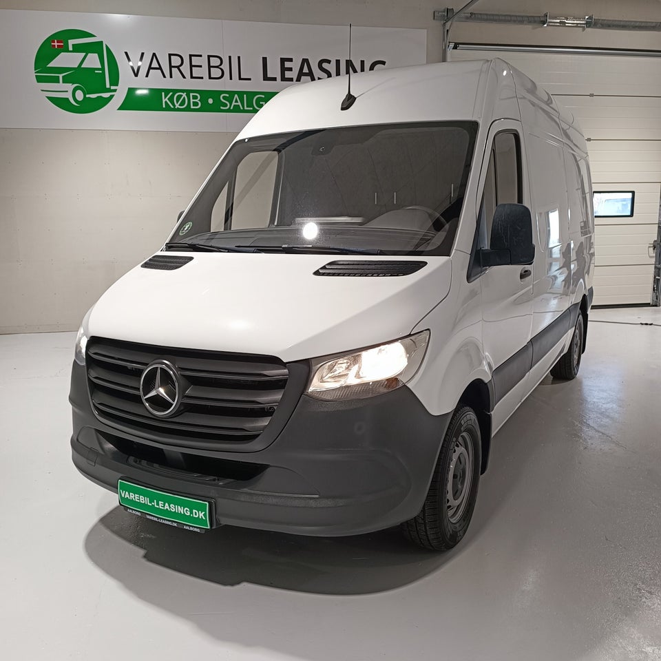 Mercedes Sprinter 317 2,0 CDi A2 Kassevogn aut. RWD