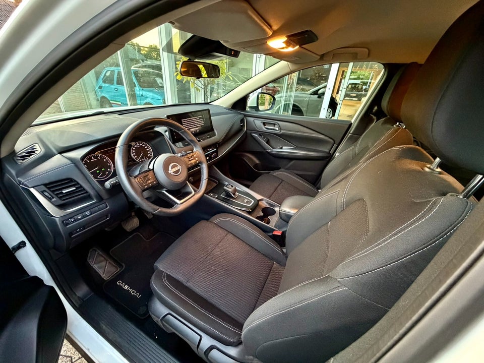 Nissan Qashqai 1,3 mHEV Acenta X-tr. 5d