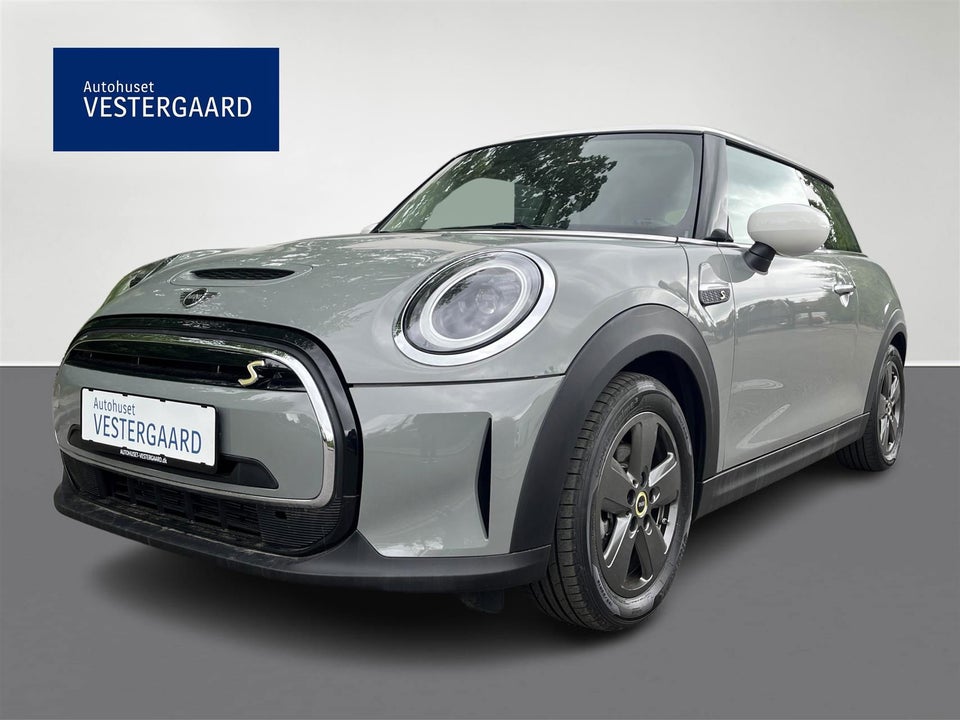 MINI Cooper SE Essential 3d