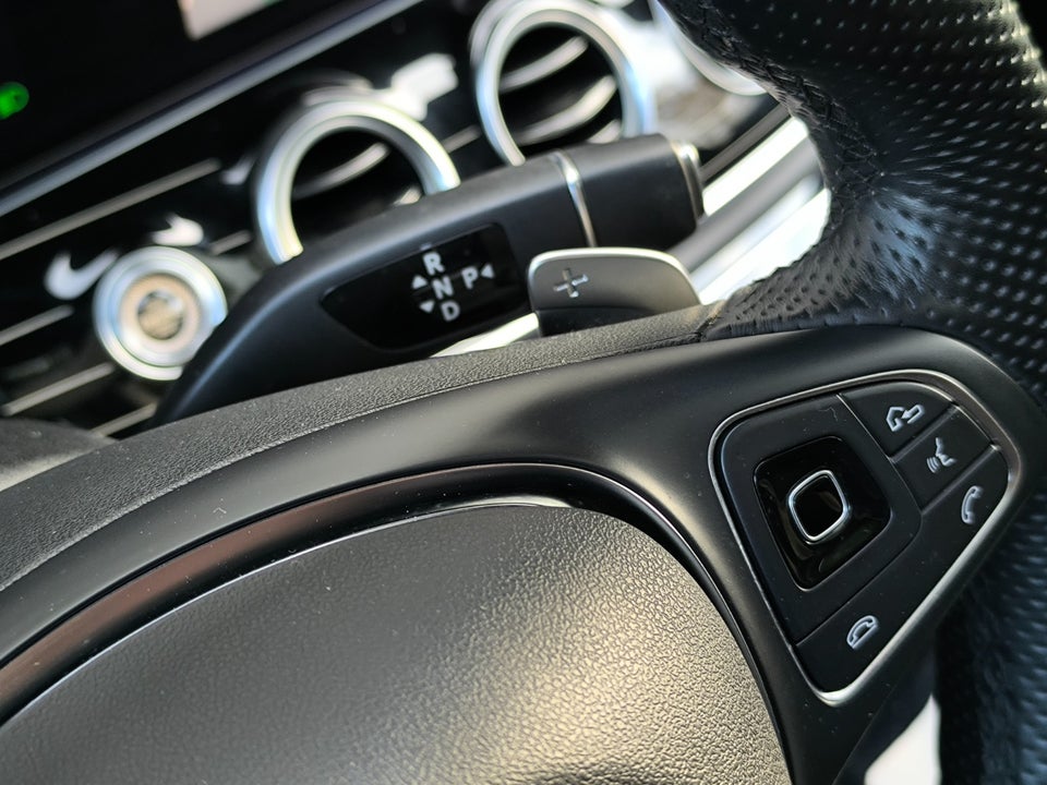 Mercedes E350 d 3,0 AMG Line stc. aut. 4Matic 5d