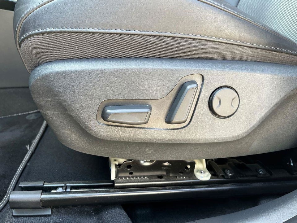 Kia Niro 64 EV Upgrade 5d