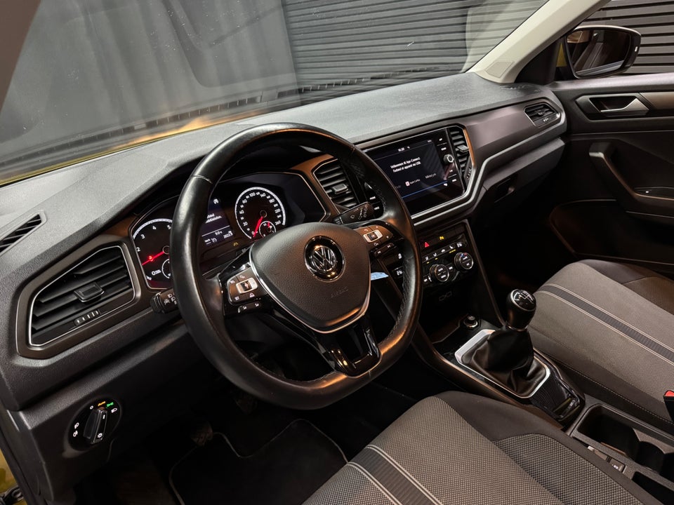 VW T-Roc 1,0 TSi 115 Style 5d