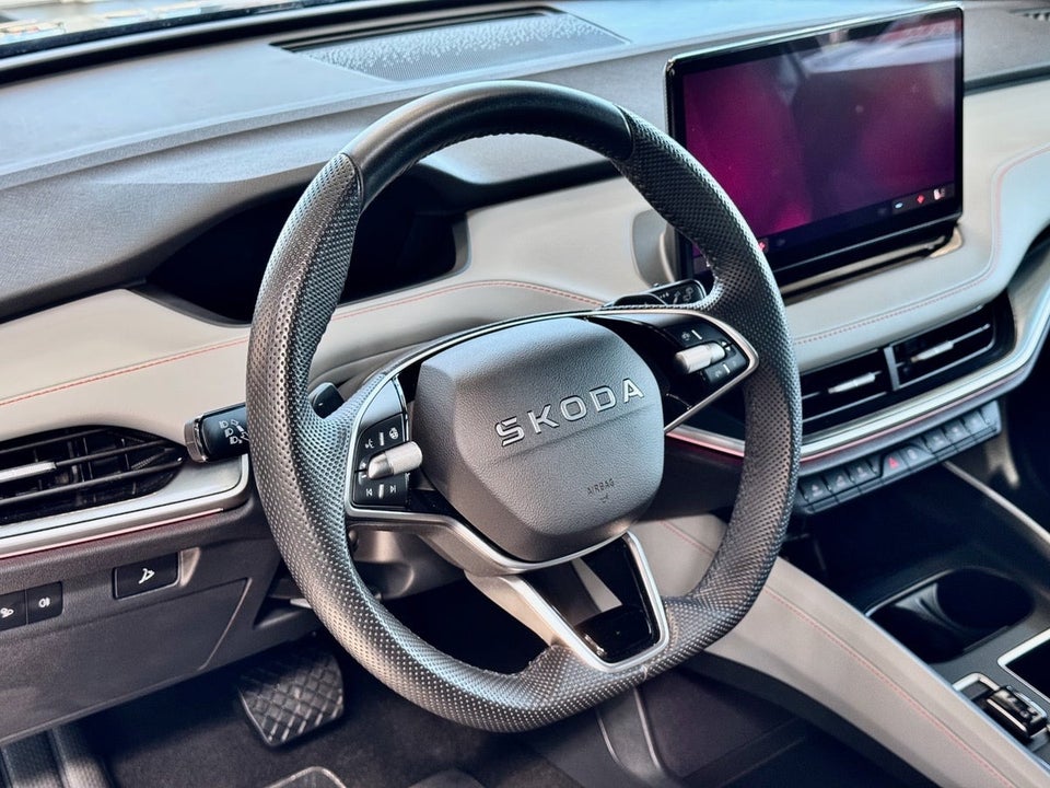 Skoda Elroq 85 iV Lodge 5d