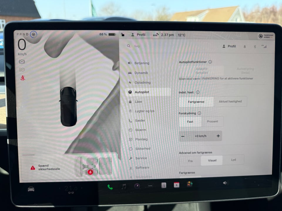 Tesla Model 3 Standard Range+ RWD 4d