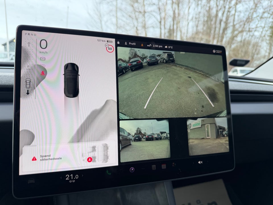 Tesla Model 3 Long Range AWD 4d