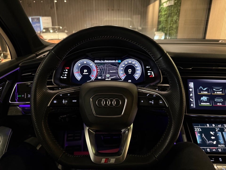 Audi Q7 50 TDi S-line quattro Tiptr. 7prs 5d