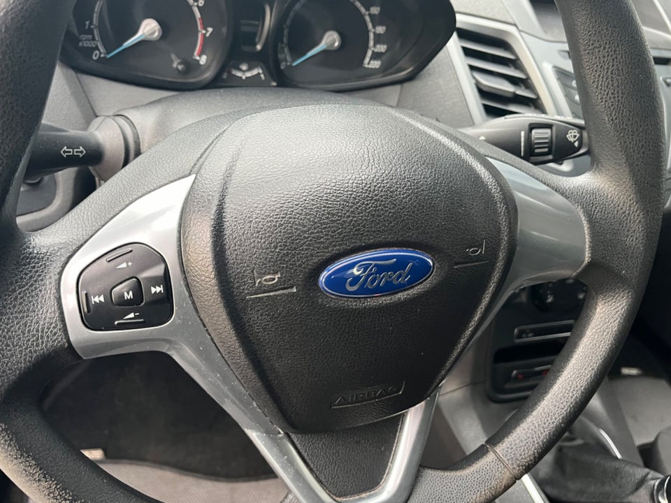 Ford Fiesta 1,0 SCTi 100 Titanium X 5d