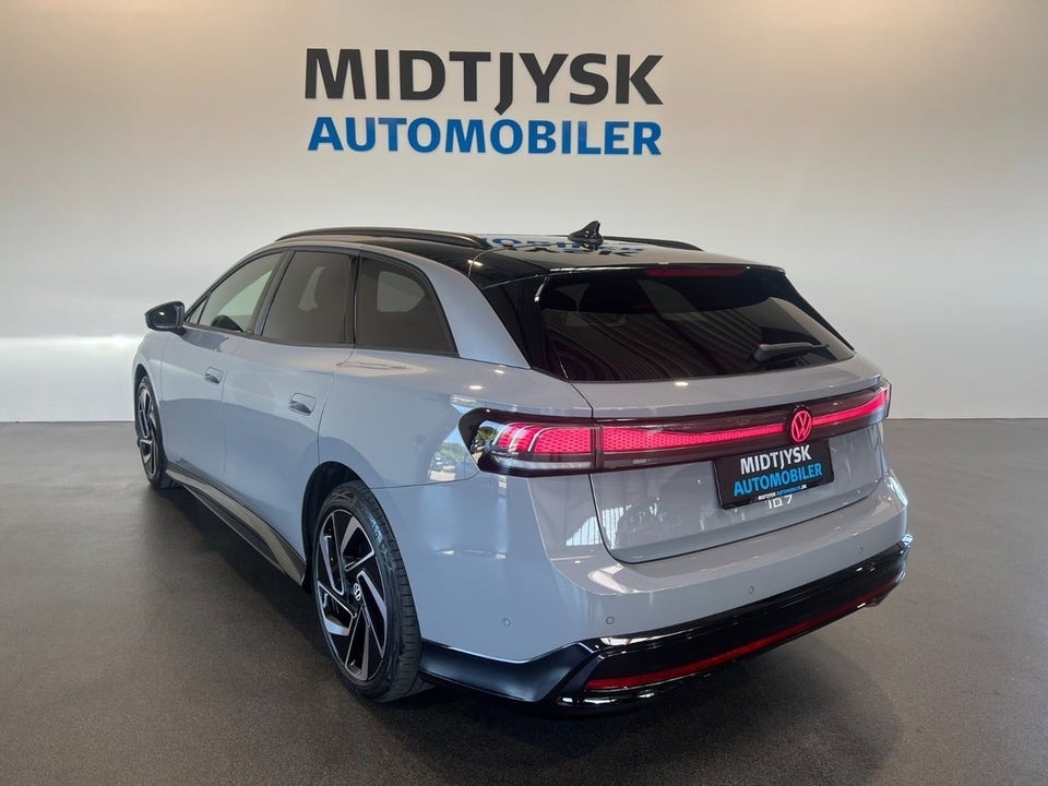 VW ID.7 86 Style S Tourer 5d