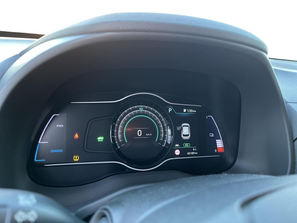 Hyundai Kona 64 EV Premium 5d