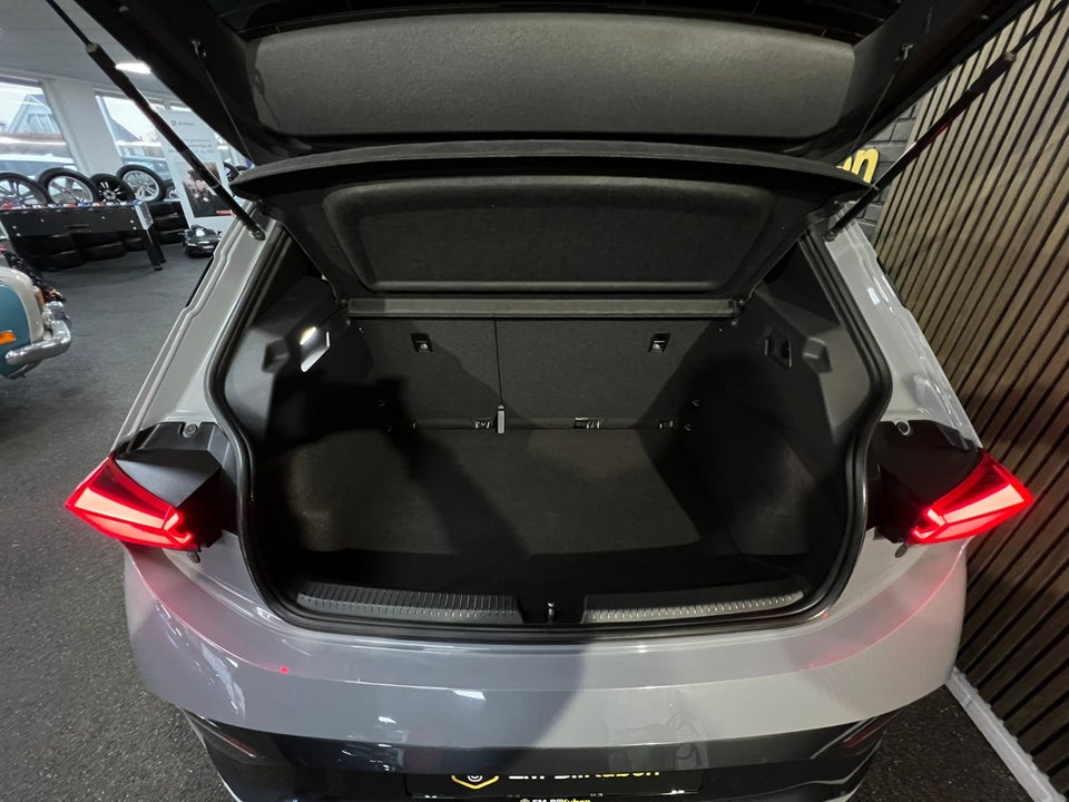 Cupra Born 58 e-Boost 5d