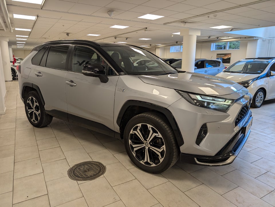 Toyota RAV4 2,5 Plug-in Hybrid Style AWD-i 5d