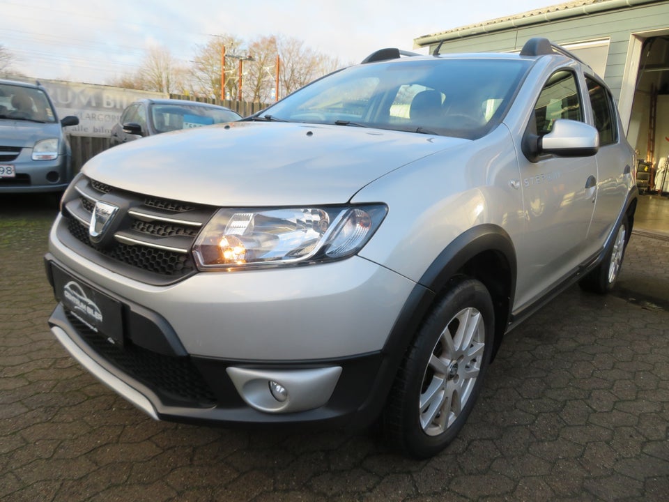Dacia Sandero Stepway 0,9 TCe 90 Prestige Easy-R 5d