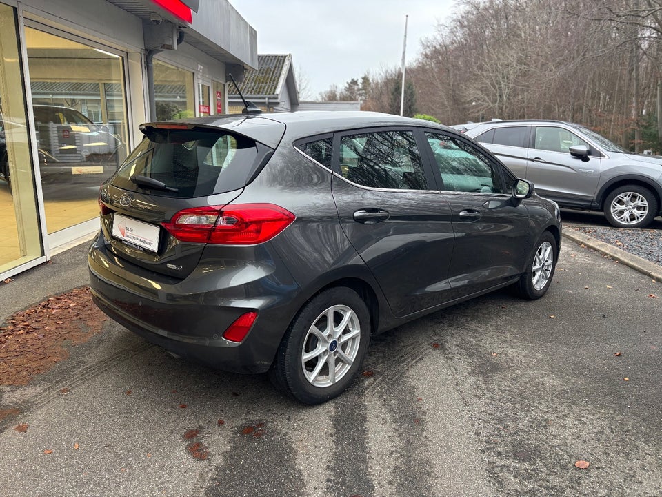 Ford Fiesta 1,0 EcoBoost mHEV Titanium 5d