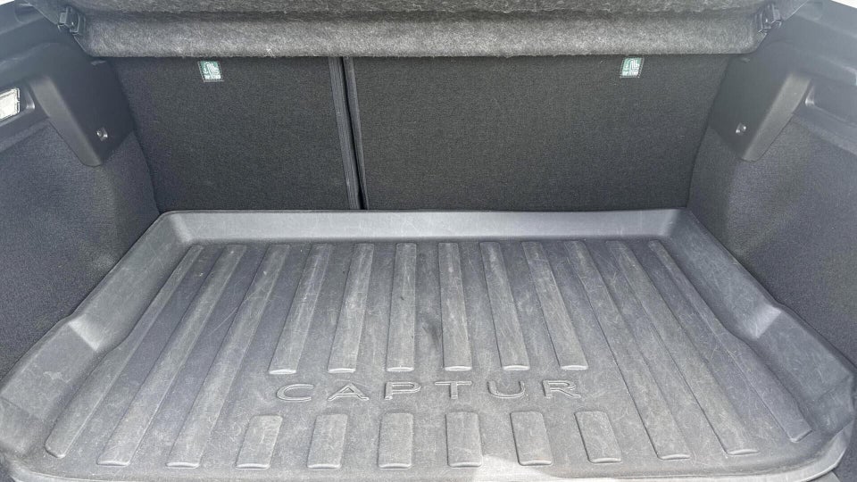 Renault Captur 1,6 E-Tech Intens 5d