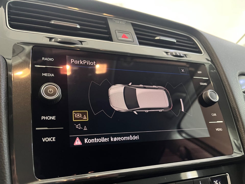 VW Golf VII 1,4 TSi 125 Comfortline DSG 5d